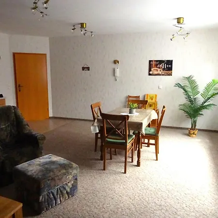 Pfanne Appartamento Grosskoschen